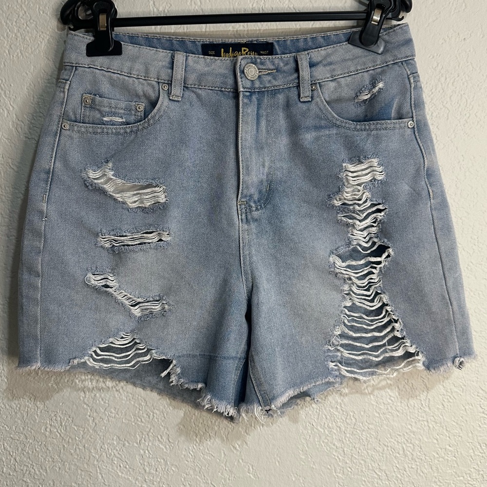 Indigo Rein Light Blue Distressed Denim Shorts with Raw Hem Size 9 (W28)